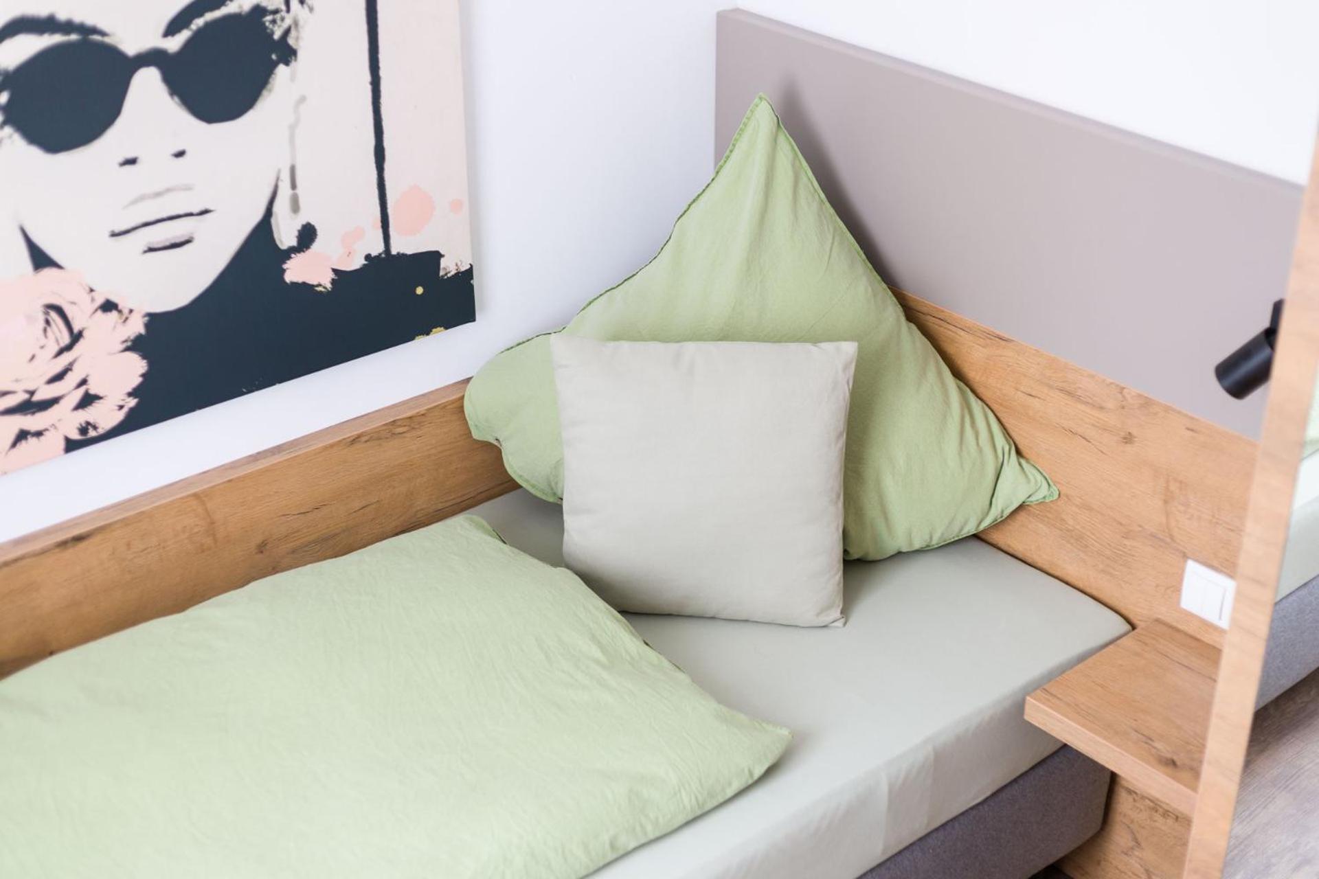 Hotel Zur Traube 우펜하임 외부 사진
