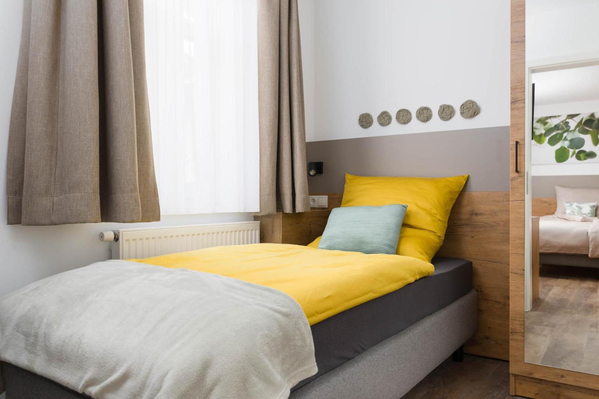 Hotel Zur Traube 우펜하임 외부 사진